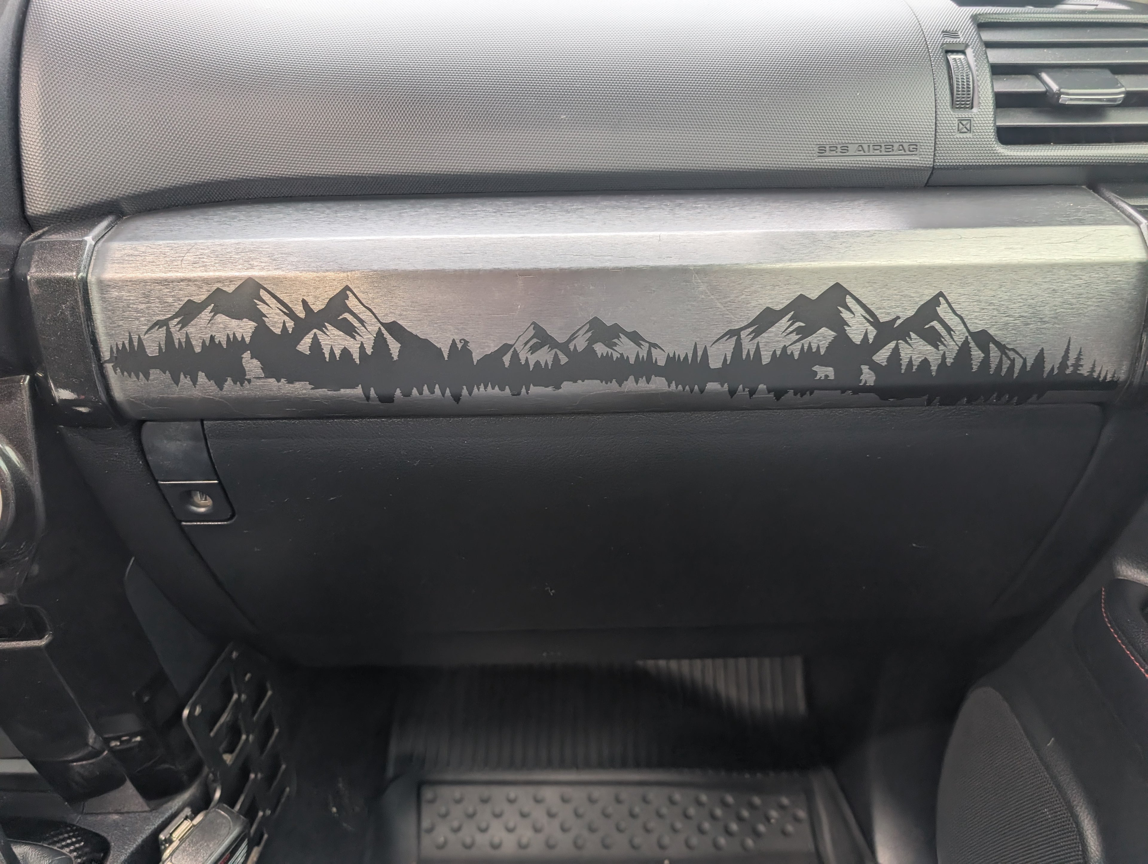 5th Gen 4Runner  Mountain range and lake